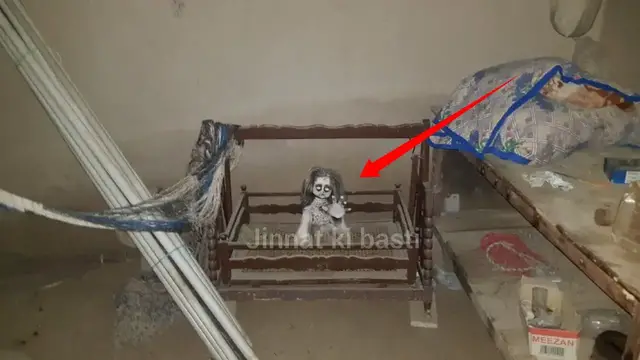 Video thumbnail for Jinnat ki Basti Jholy main jinnat ka bacha with Rao Shamas Ali #Ep644