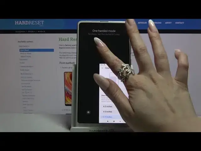 'Video thumbnail for How to Enter One Handed Mode on XIAOMI Mi Mix 2S – Use XIAOMI Mi Mix 2S by One Hand'