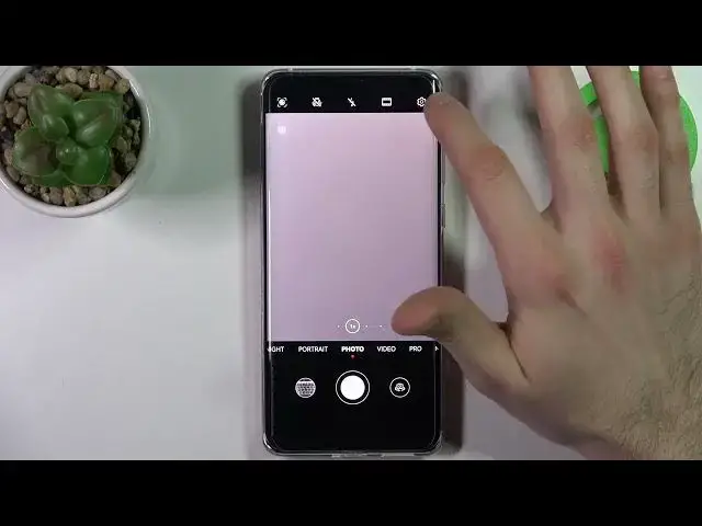 Video thumbnail for How to Change the Camera Aspect Ratio on the HUAWEI Mate 50 Pro