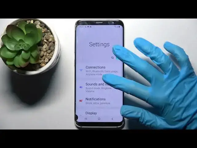'Video thumbnail for How to Turn On/Off Auto-Correction in SAMSUNG Galaxy S8 - Manage Keyboard Settings'