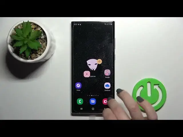 'Video thumbnail for How to Install iPhone Green Keyboard to SAMSUNG Galaxy S22 Ultra'