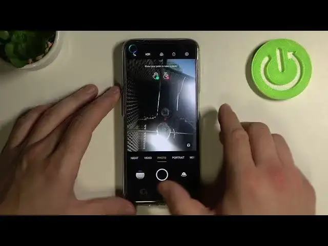 Video thumbnail for How to Take Selfie Using Palm Gesture on REALME Narzo 30 - Shooting Methods