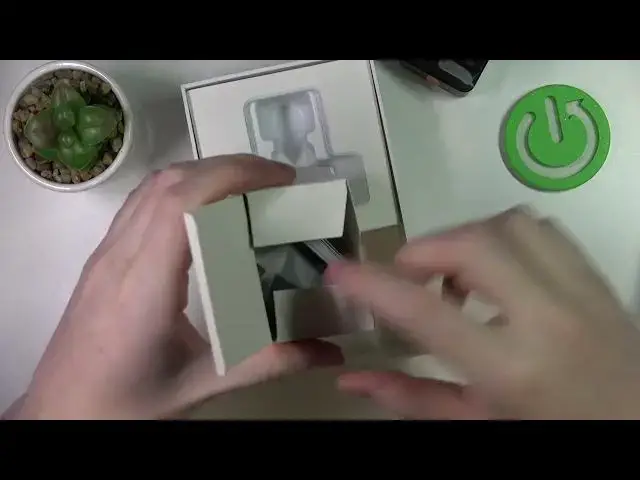 Video thumbnail for Insta 360 Link Webcam - Unboxing