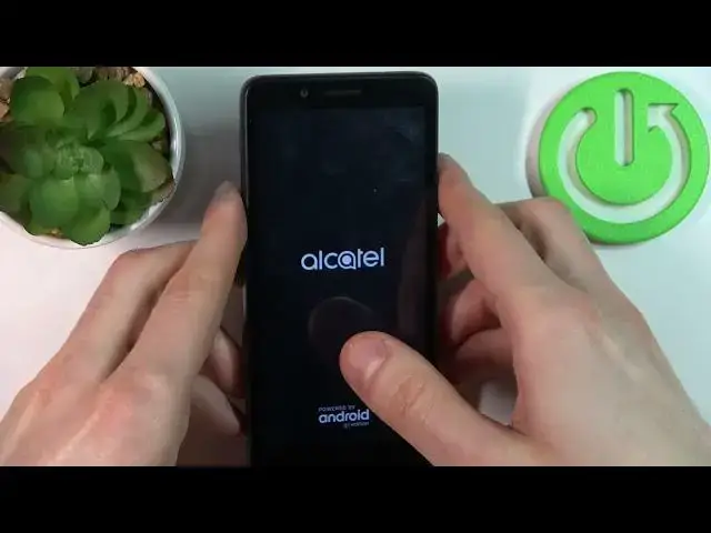 Video thumbnail for How to Remove the Battery on ALCATEL 1C (2019) // Taking Off the Battery