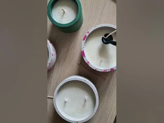 'Video thumbnail for Sunday ✂️🕯 #weecandles #candles #handcrafted #🇷🇴'