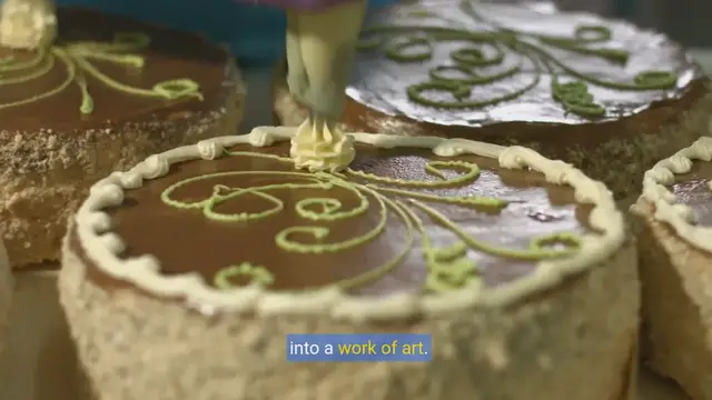 Video thumbnail for Decorating desserts: Simple piping and garnishing