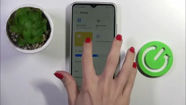 Video thumbnail for How to Enable & Configure the Night Light Mode on ZTE Nubia Neo - Eye Comfort Mode