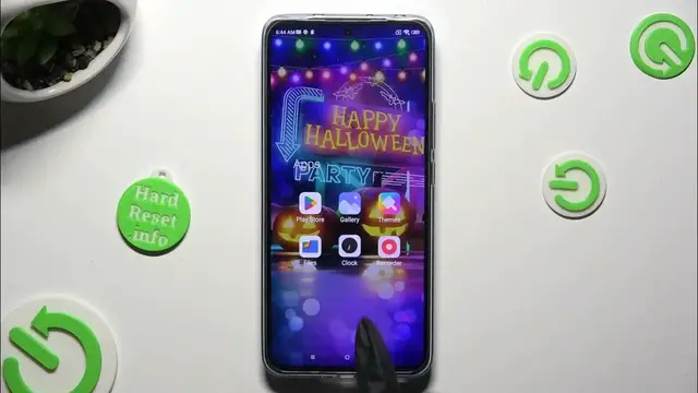 Video thumbnail for How to Set Up Alarm Clock in Xiaomi 13T?