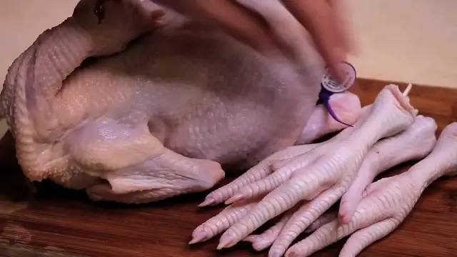 Video thumbnail for 16.Homemade Chicken Stock Recipe (1080p 25fps)