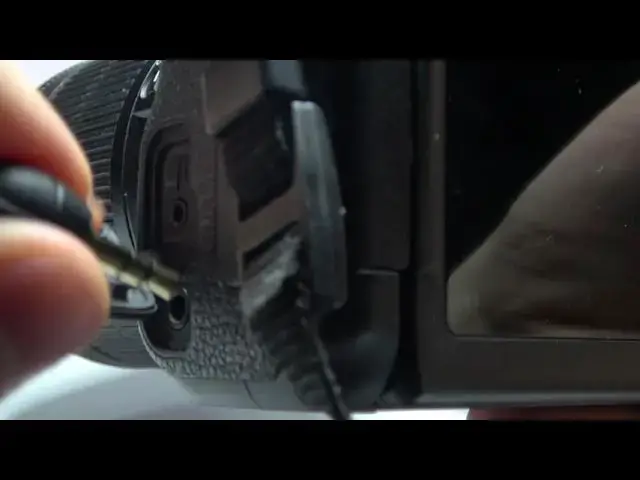 Video thumbnail for How to Connect External Microphone to the CANON EOS 750D - Kiss X8i - Rebel T6i - Improve Sound