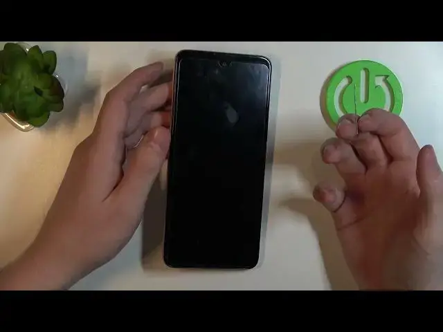 'Video thumbnail for Does the MOTOROLA Moto E40 Phone Have a Dual SIM Slot? Let's Figure Out!'