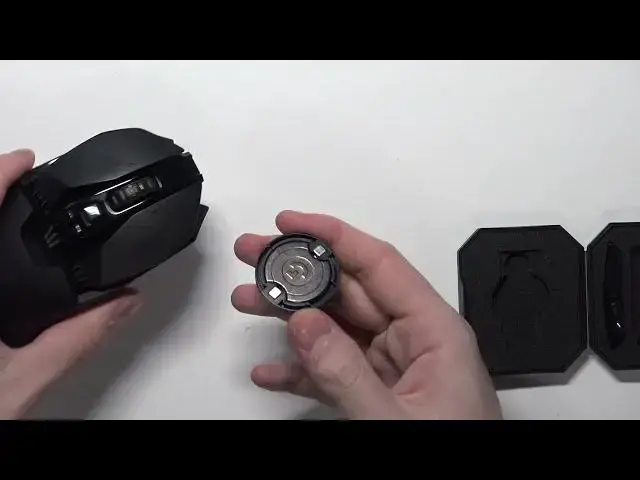 Video thumbnail for Logitech G903 How To Add Weights