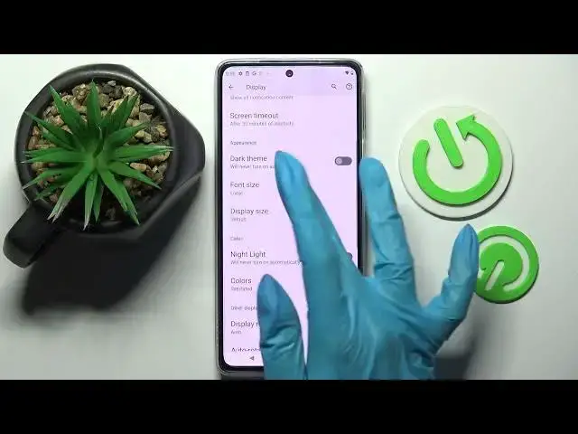 'Video thumbnail for How to Change Font Size in MOTOROLA Edge 30 Pro – Manage Font Size'