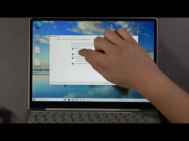 Video thumbnail for How to Turn On / Off Windows Defender on MICROSOFT Surface Go - Temporarily Disable Firewall