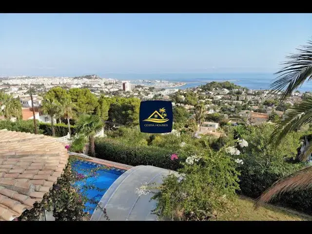 Video thumbnail for Chalet con vistas al Mar en Denia · MONTGO www costa houses com