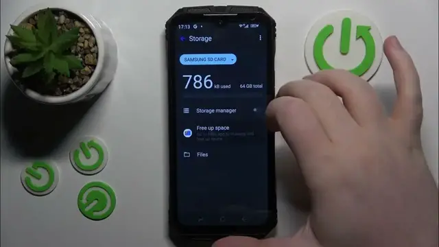 Video thumbnail for How to Format an SD Card on DOOGEE S100