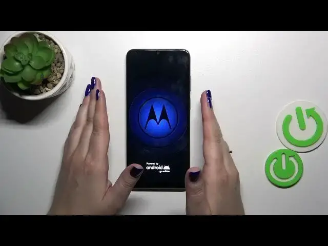 'Video thumbnail for How to Soft Reset the MOTOROLA Moto E22i Smartphone - Rebooting the Device'