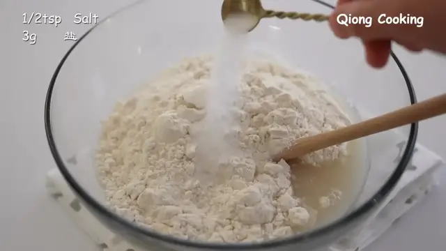 Video thumbnail for Never seen such EASY way  No kneading  No hands touching the dough  Just 2 minutes to prepare(720P 60FPS)