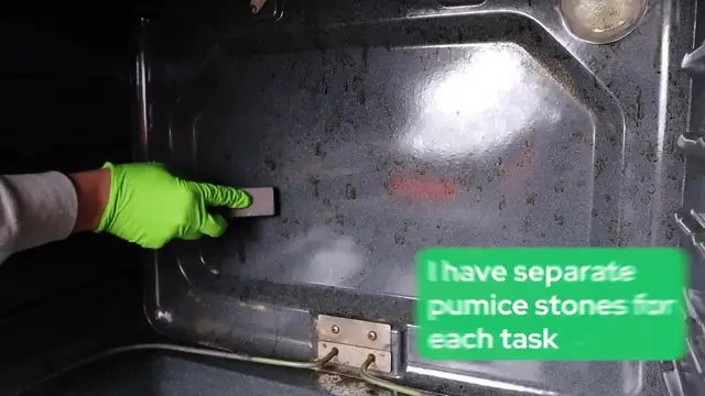 Video thumbnail for 9.4 Genius Cleaning Hacks From A Janitor (1080p 30fps)