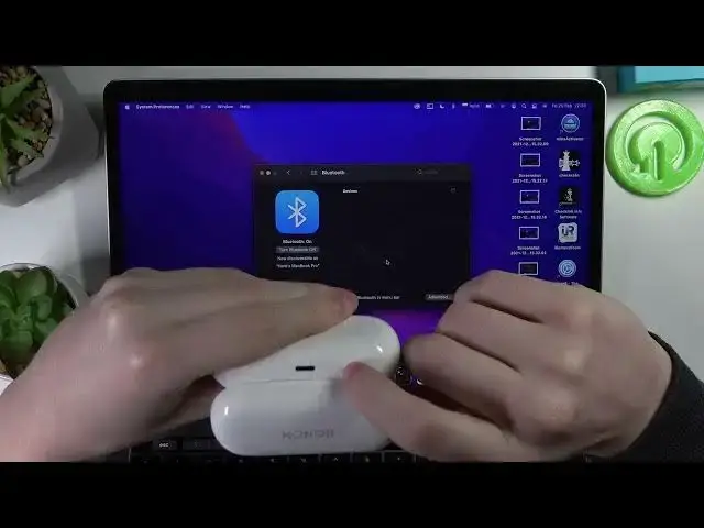 Video thumbnail for How to Pair Magic Honor Earbuds to Apple Macbook Pro?