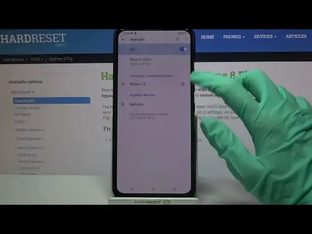 Video thumbnail for ASUS ZenFone 8 Flip and Pairing with Another Device - Bluetooth Settings