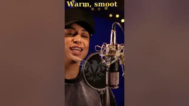 Video thumbnail for Shure SM7B   The Top Podcasting & Vocals Mic Under $400