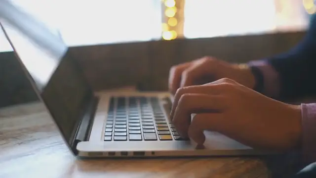 Video thumbnail for The Role of Career Counseling in U.S. Job Placement Success