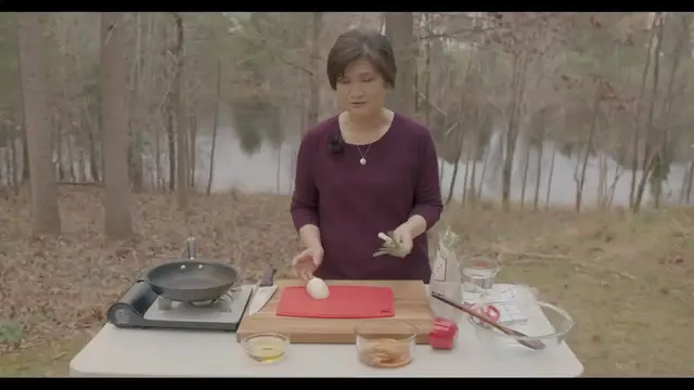 'Video thumbnail for How to make crispy kimchi pancake (Kimchijeon 김치전) (720p 24fps)'