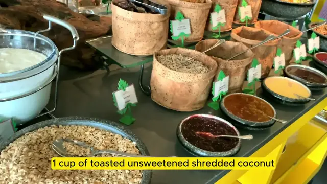 Video thumbnail for Vegan Pineapple & Coconut Baked Oatmeal