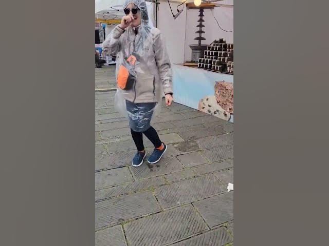 Video thumbnail for Nutbag on fire in Genoa.