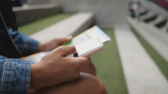 Video thumbnail for The Benefits of U.S. Study Abroad Programs for Career Growth