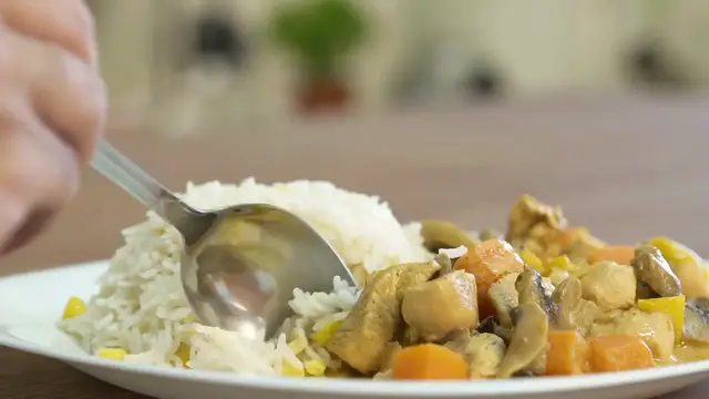 Video thumbnail for Shami Kabab – A Flavorful Journey into a Timeless Delicacy