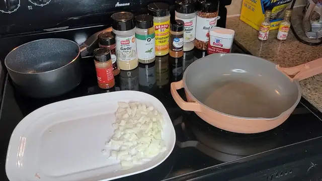 Video thumbnail for MEATLOAF RECIPE HOW I MAKE MEATLOAF SIMPLE WAY LOW CALORIE MEATLOAF BBQ MEATLOAF MEAL PREP