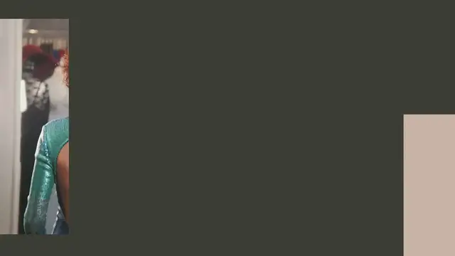 Video thumbnail for What colors go well with emerald green dress?