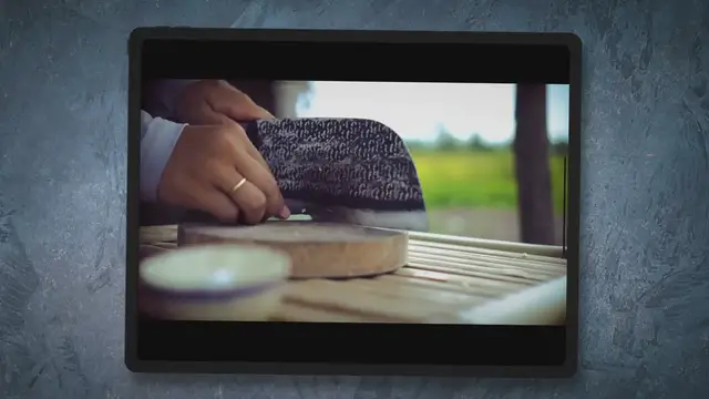 Video thumbnail for Cayenne vs Bird's Eye | Pepper Comparison