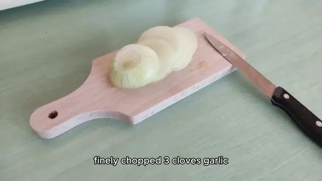 Video thumbnail for mushroom pasta recipe