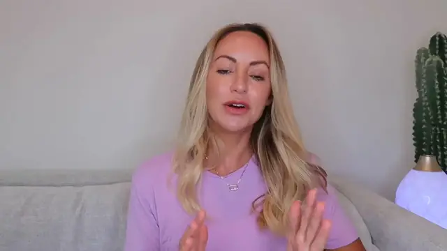 Video thumbnail for HEAL MY GUT How I Lost Weight And Solved My Bloating Issues