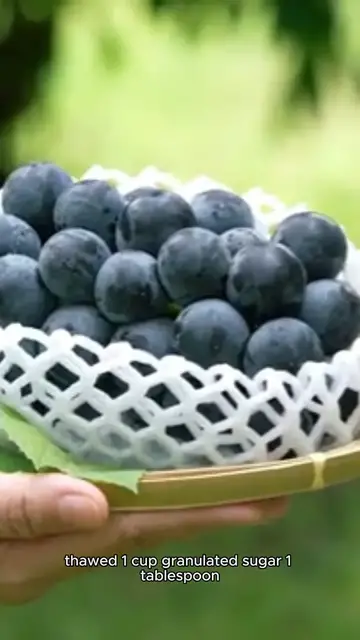 Video thumbnail for blackberry cobbler recipe