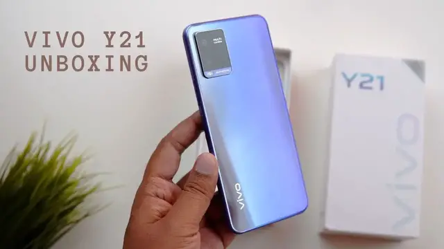 Video thumbnail for vivo Y21 Unboxing and First Impressions