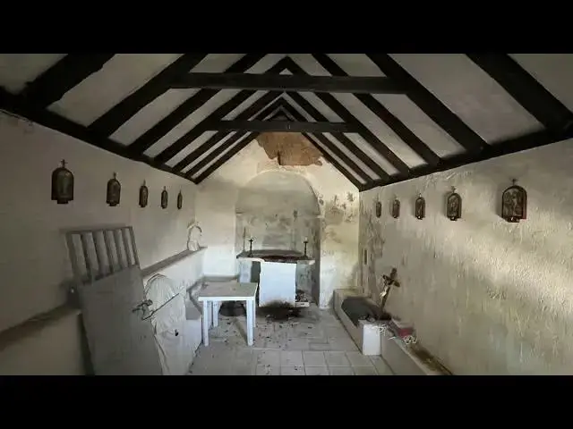 Video thumbnail for Netko je oltar u crkvici pretvorio u roštilj 'Ovako nešto ni barbarima ne bi palo na pamet'