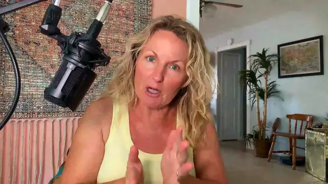 Video thumbnail for The Best Diet for Menopause： Explained