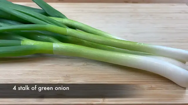 'Video thumbnail for Simple Soy Sauce Chow Mein ¦ Chow Mein With Onion And Bean sprouts Recipe Better Than Taker Out (720p 60fps)'