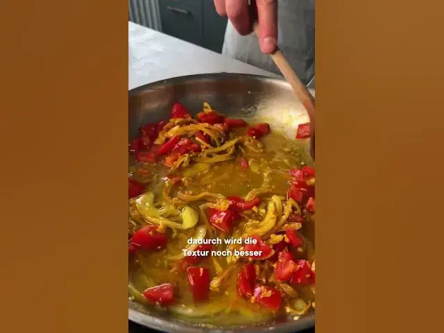 Video thumbnail for Curry mit Blumenkohl?! 🍛✨ #shorts