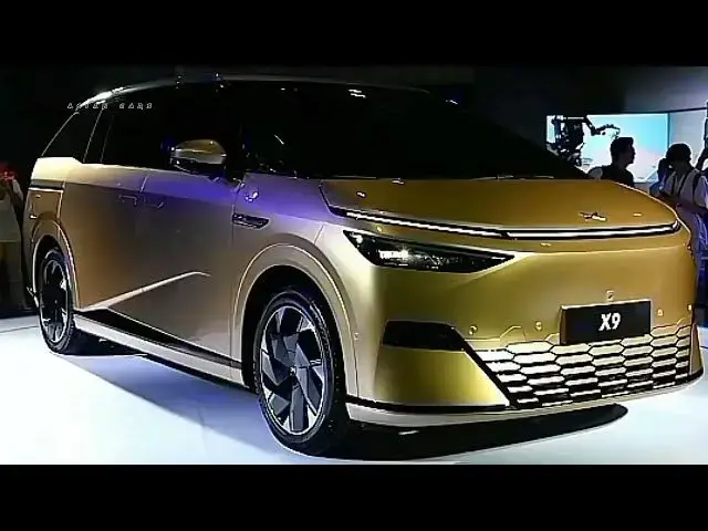 Video thumbnail for The New Xpeng X9 -A Revolutionary Electric Minivan -