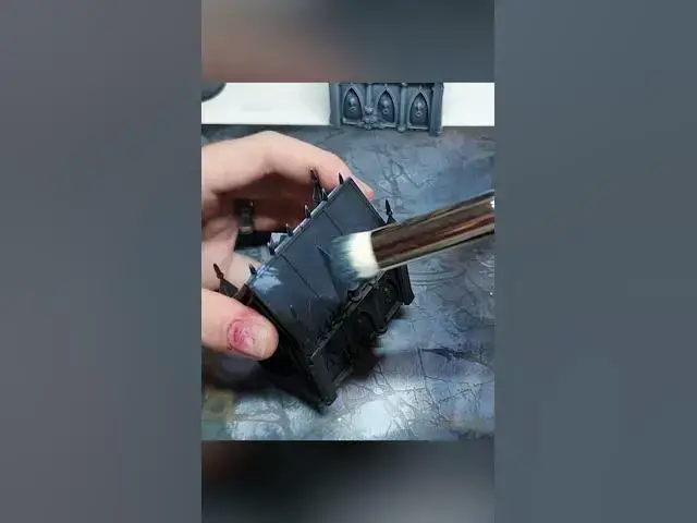 Video thumbnail for Drybrushing Tip 7 - Load Paint from the Side