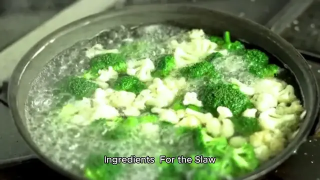 Video thumbnail for broccoli slaw recipe