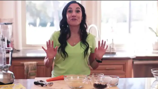 Video thumbnail for Paleo Morning Glory Muffins with Coconut Flour(720P HD)