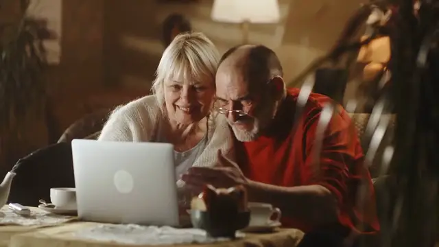 Video thumbnail for Al Green – The Soulful Sound of Timeless Music