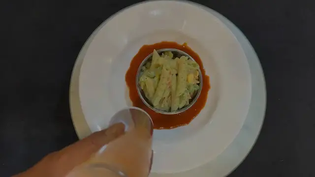 Video thumbnail for Vegan Pasta with homemade Eggless Mayonnaise