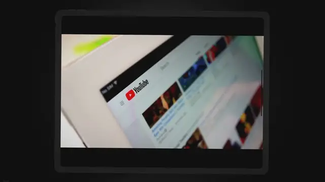 Video thumbnail for How to Embed a YouTube Video in PowerPoint